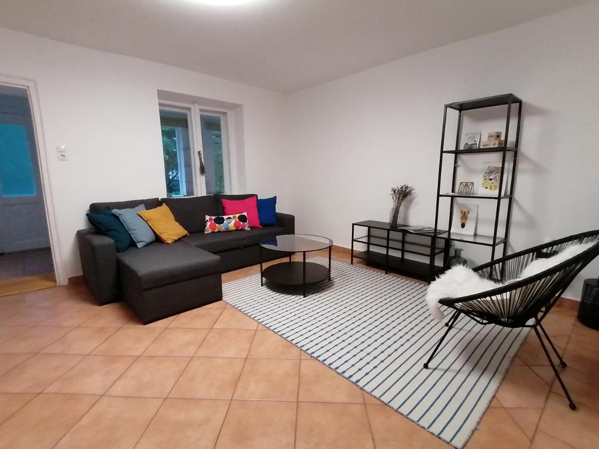 Dobo13 Appartamento Balatonboglár Esterno foto