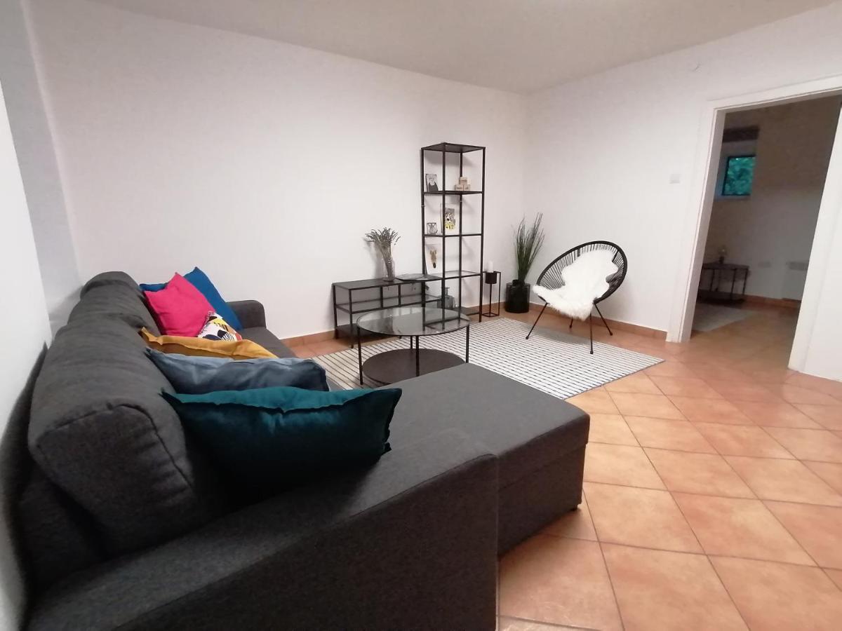 Dobo13 Appartamento Balatonboglár Esterno foto